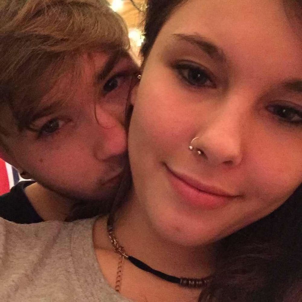 Meet your Posher, Hunter